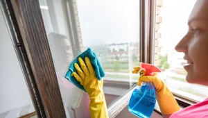 Czym najlepiej umyć okna? 
