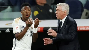 Vinicius Junior i trener Carlo Ancelotti
