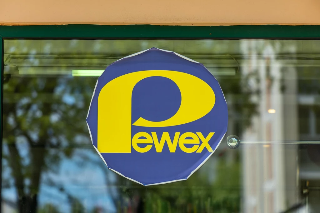 PEWEX powstał w 1972 roku i zajmował się głównie sprzedażą zagranicznych produktów.