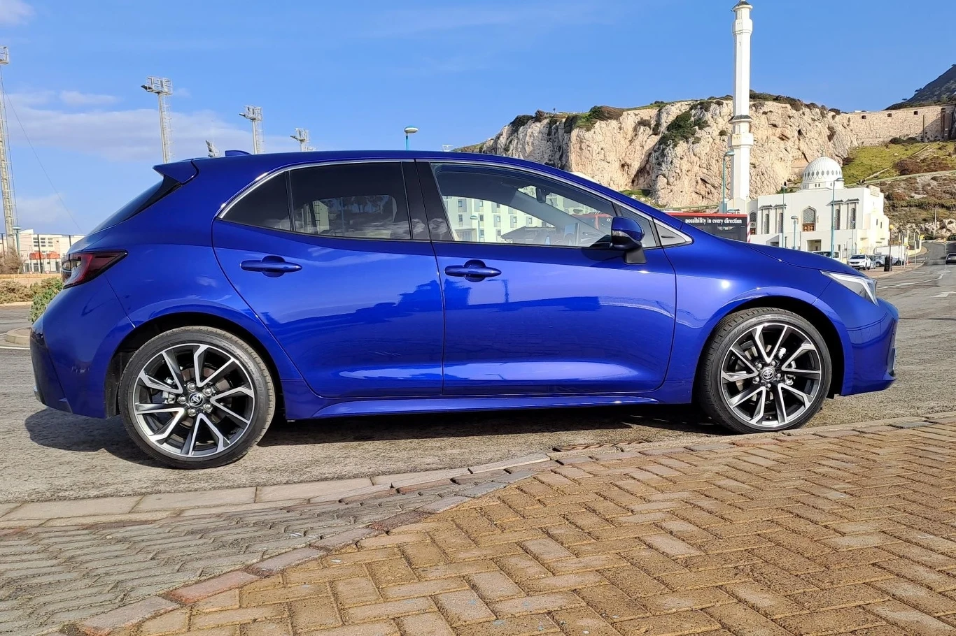 Toyota Corolla to najchętniej kupowane przez Polaków auto w tym roku.