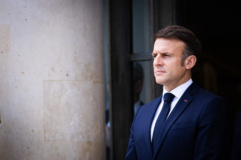 Emmanuel Macron chce wykorzystać słabość Niemiec i wojnę w Ukrainie, żeby stać się liderem całej UE