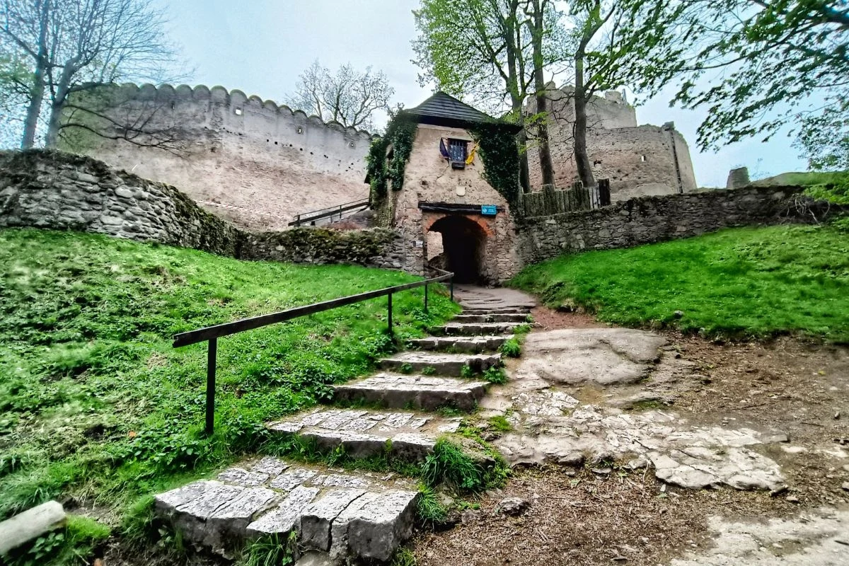 Wkraczając do świata historii i legend