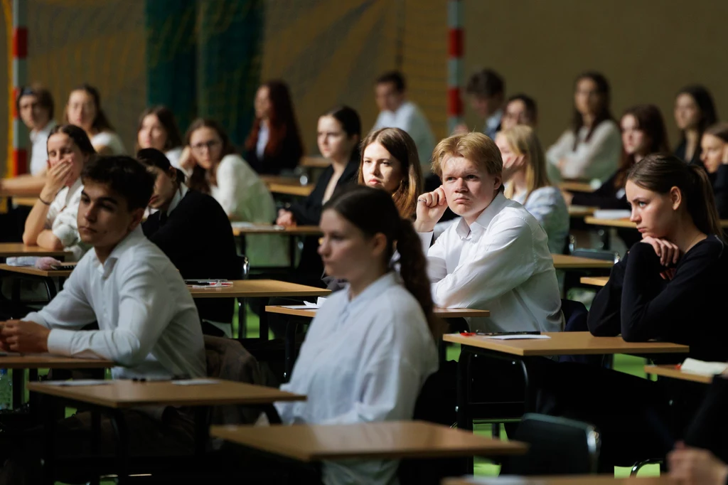 Matura 2024 z języka angielskiego na poziomie podstawowym. Egzamin już 9 maja Matura 2024 z języka angielskiego na poziomie podstawowym. Egzamin już 9 maja