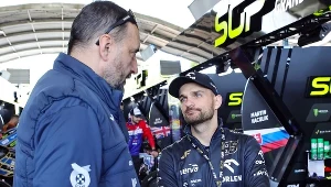 Trener kadry Rafał Dobrucki w rozmowie z Bartoszem Zmarzlikiem.