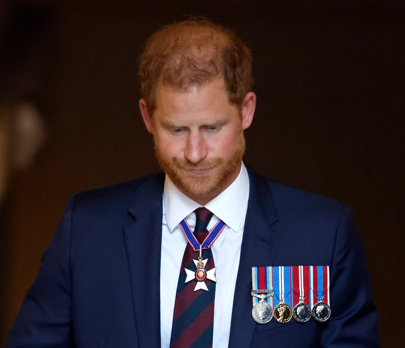 Podczas majowej wizyty w Londynie książę Harry wydawał się być zatroskany 