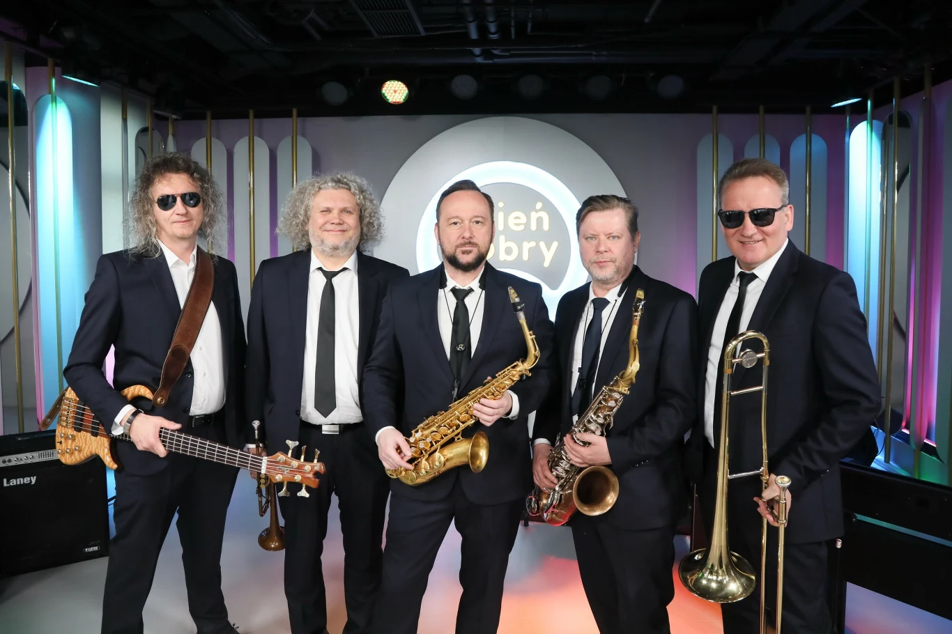 Zespół Poparzeni Kawą Trzy. Od lewej: Mariusz Gierszewski, Piotr Sławiński, Roman Osica, Marian Hilla, Jacek Kret