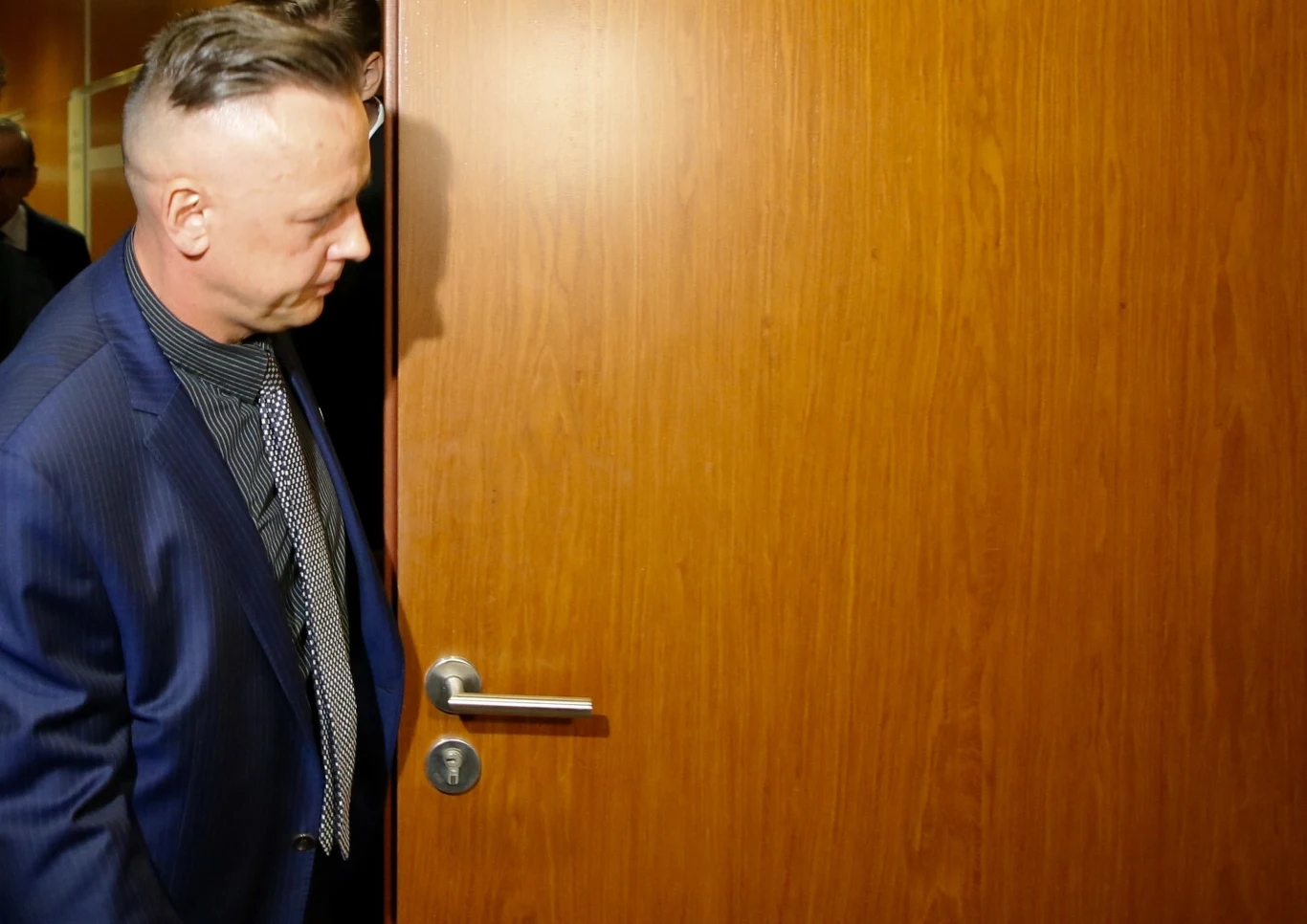 Prezes NSA przyjął oświadczenie Tomasza Szmydta (na zdjęciu) o zrzeczeniu się urzędu sędziego. Zdjęcie ilustracyjne Prezes NSA przyjął oświadczenie Tomasza Szmydta (na zdjęciu) o zrzeczeniu się urzędu sędziego. Zdjęcie ilustracyjne