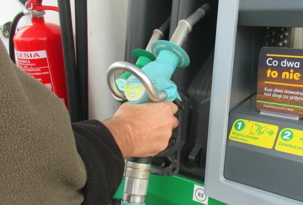 Ceny paliw w Polsce, wbrew wcześniejszym przewidywaniom, będą spadać Ceny paliw w Polsce, wbrew wcześniejszym przewidywaniom, będą spadać