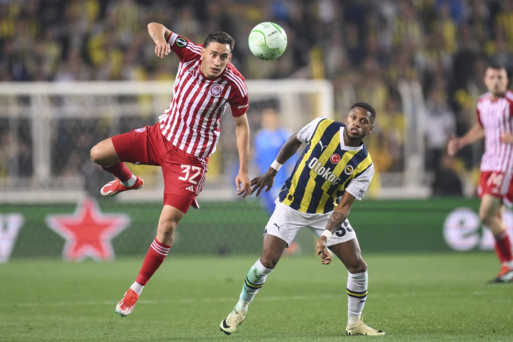 Santiago Hezze (numer 32) Santiago Hezze (numer 32)