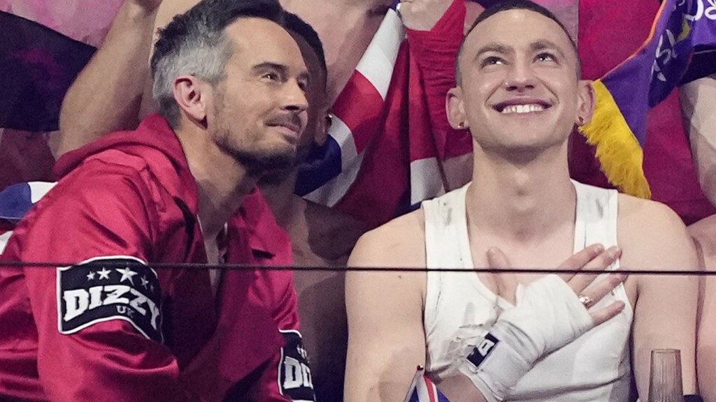 Olly Alexander podczas finału Eurowizji robił dobrą minę do złej gry