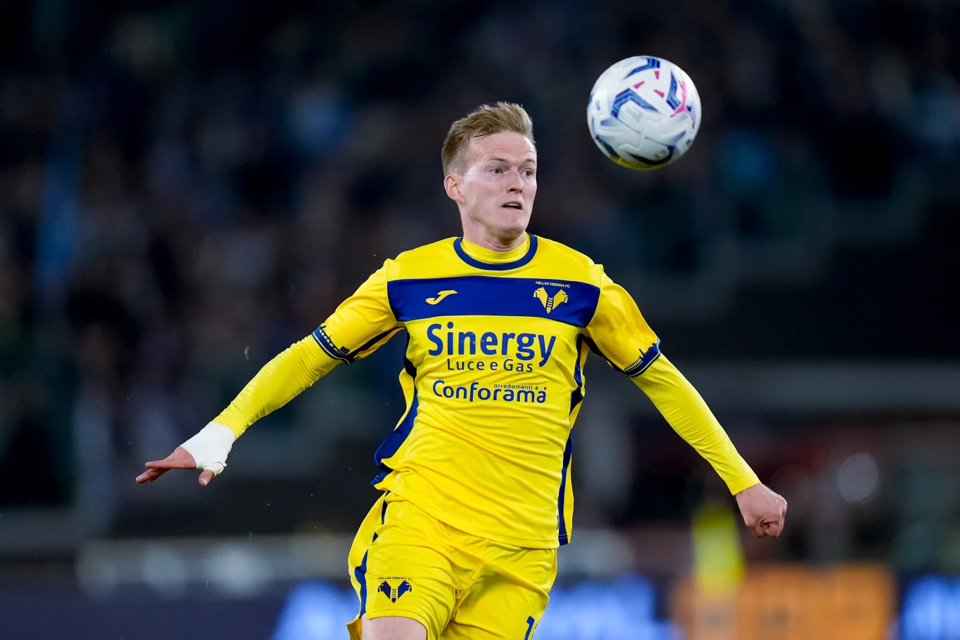 Karol Świderski w barwach Hellasu Werona