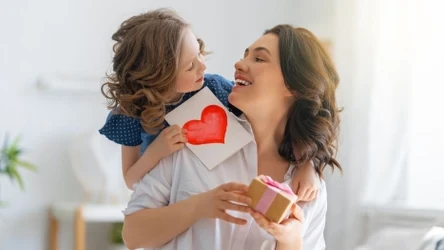 Znajdź najlepszy prezent dla swojej mamy!