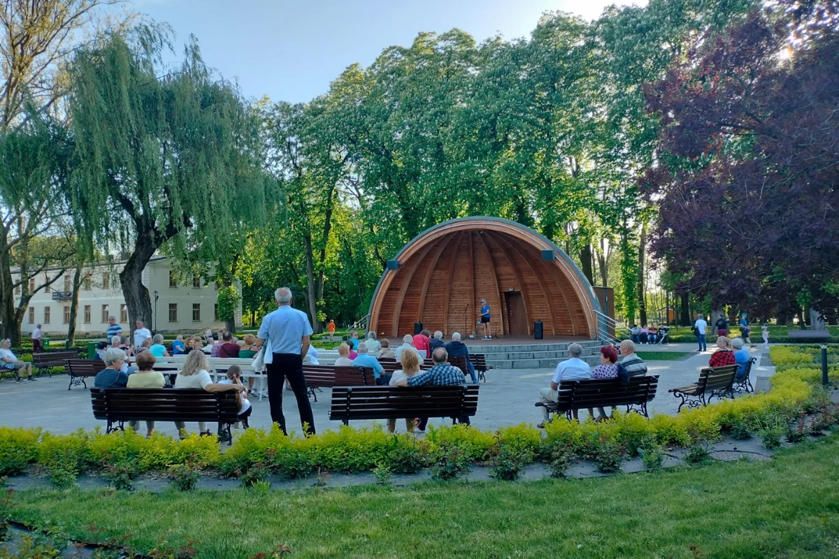 Muszla w Parku Zdrojowym