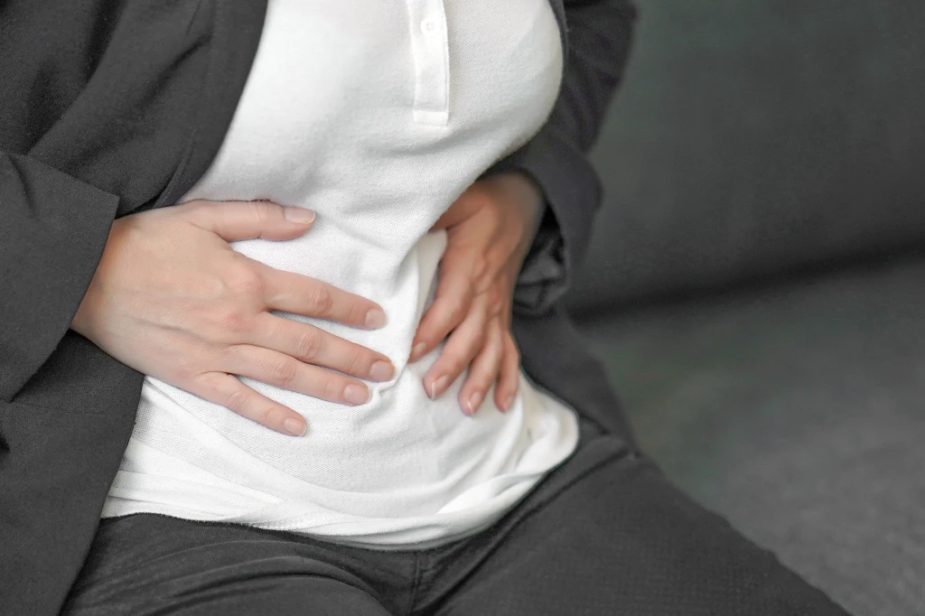 Chora wątroba długo nie daje o sobie znać. Jeśli przeoczymy objawy, może dojść do trwałego uszkodzenia Chora wątroba długo nie daje o sobie znać. Jeśli przeoczymy objawy, może dojść do trwałego uszkodzenia