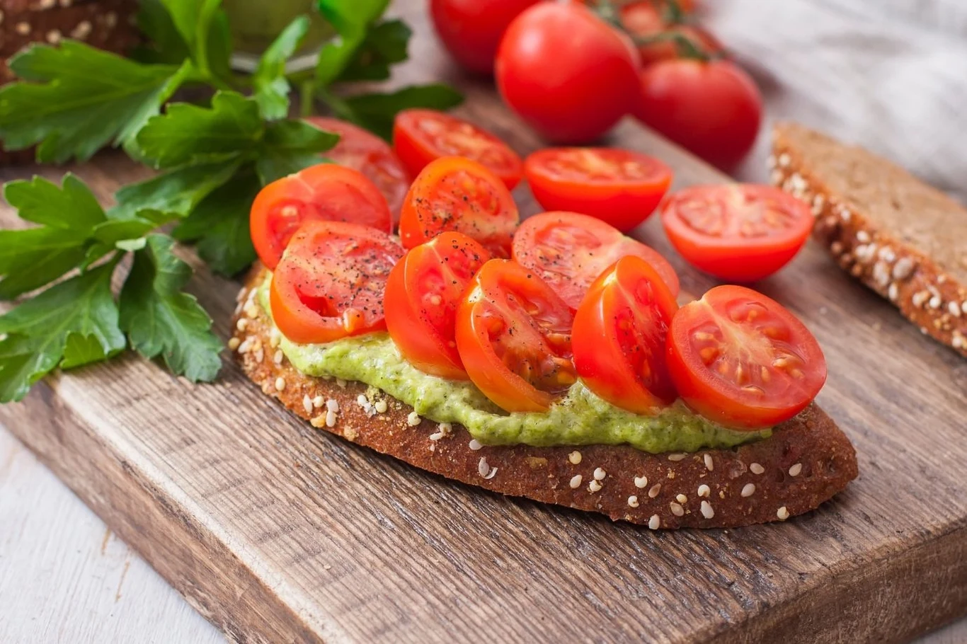 Dieta przeciwzapalna obfituje w świeże warzywa, owoce i zdrowe tłuszcze. Dieta przeciwzapalna obfituje w świeże warzywa, owoce i zdrowe tłuszcze.