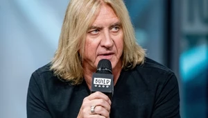 Podszywają się pod legendę rocka i wyłudzają pieniądze. Wściekłemu liderowi Def Leppard puściły nerwy!