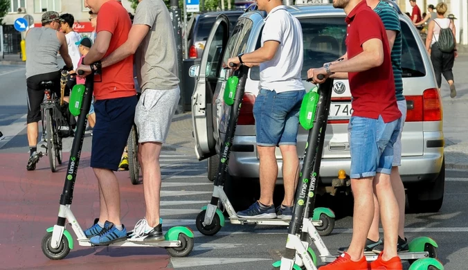 Hulajnogi wracają na drogi. Posypią się mandaty nawet 2,5 tys. zł