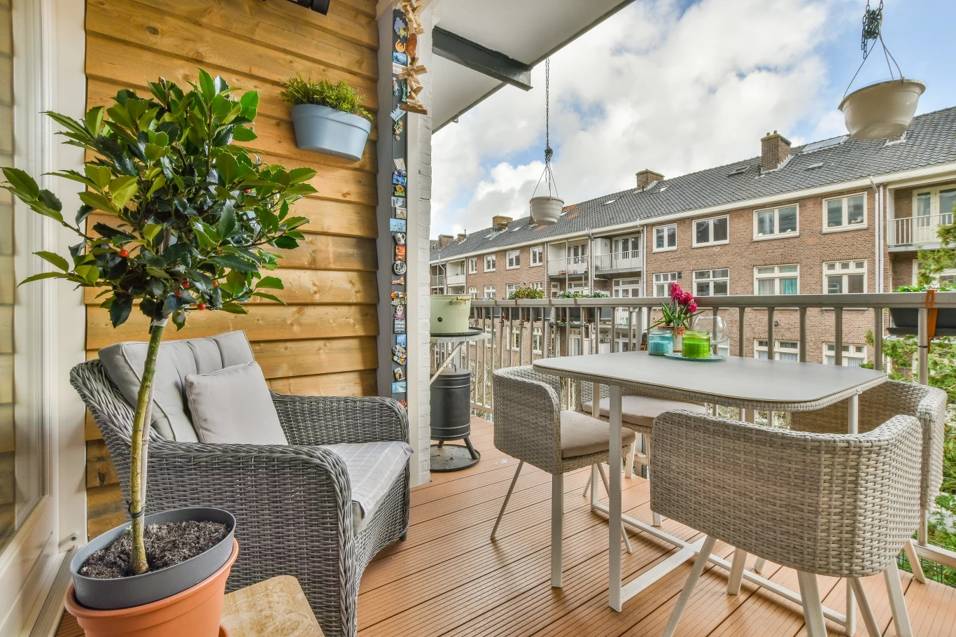 Jaką podłogę wybrać na balkon? Jaką podłogę wybrać na balkon?