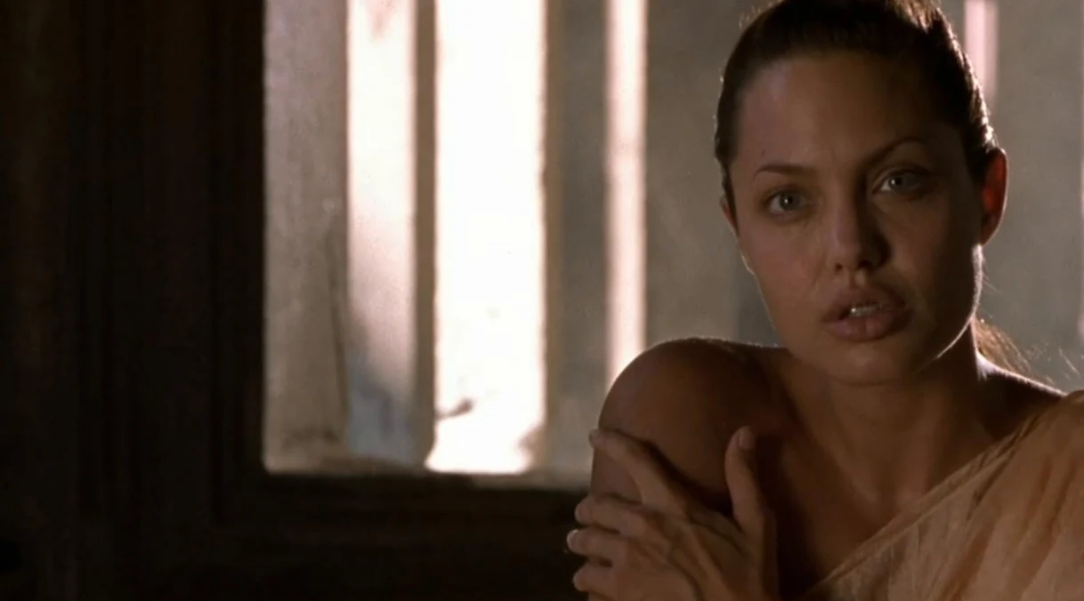 Najsłynniejszą filmową Larą Croft była Angelina Jolie Najsłynniejszą filmową Larą Croft była Angelina Jolie