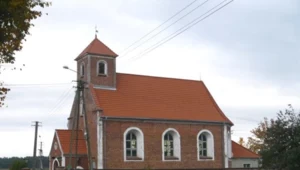 Zabytkowy kościół w Starych Polaszkach. Źródło: Facebook @Stare Polaszki