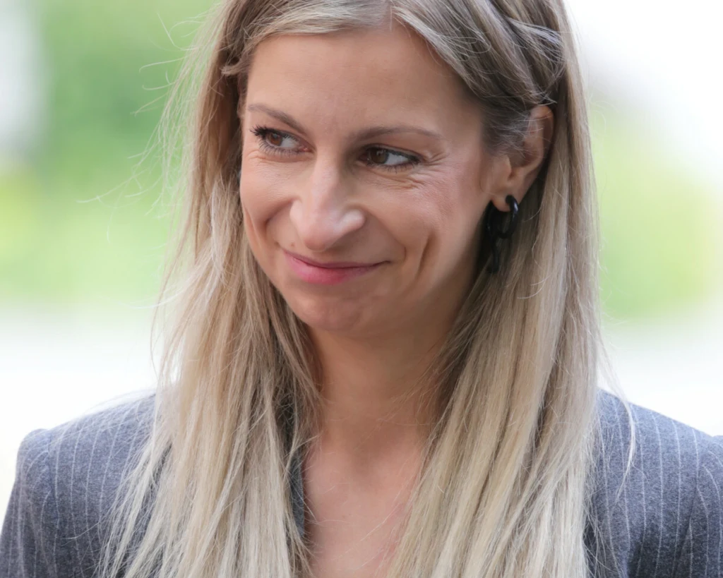 Magdalena Schejbal występi w "PnŚ"