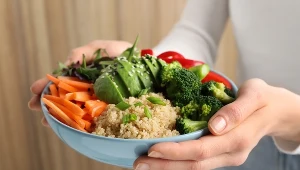 Rośliny zamiast mięsa. Co naprawdę dzieje się z wagą i cukrem we krwi