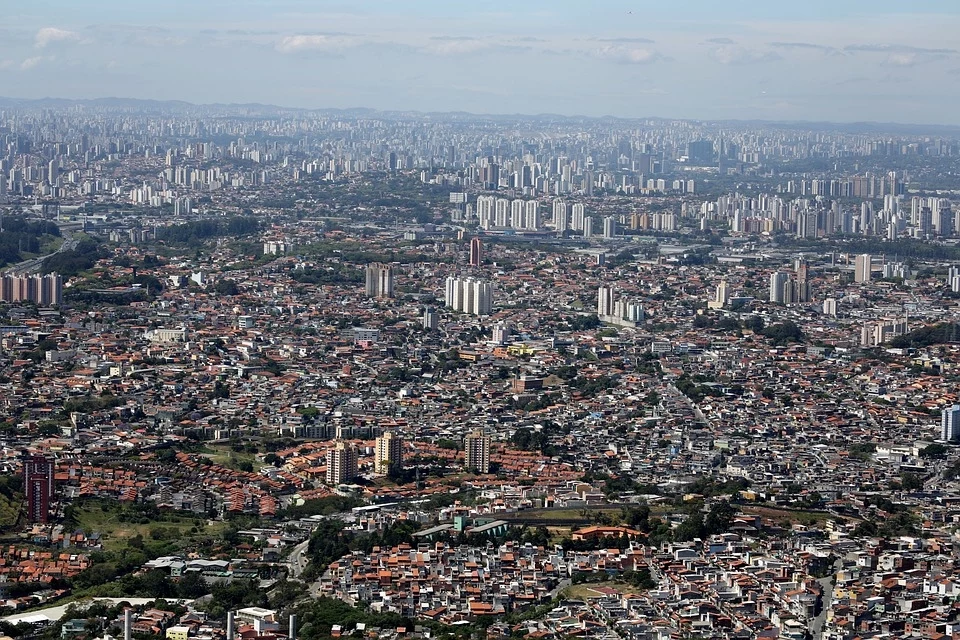 Lotnisko w São Paulo gwarantuje widoki na ogromne miasto.