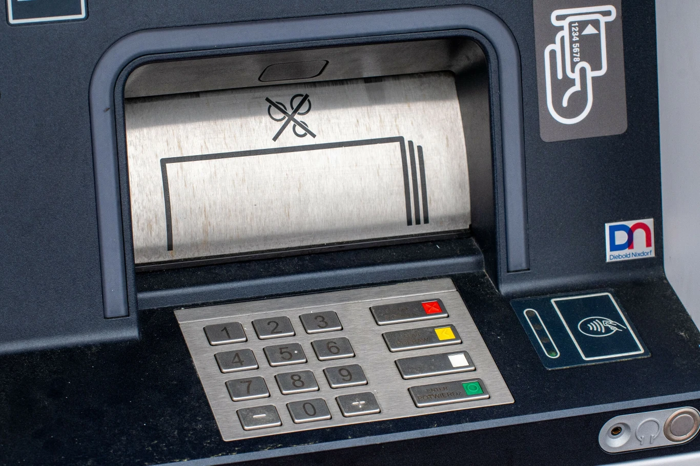 Banki zapowiadają przerwy techniczne Banki zapowiadają przerwy techniczne