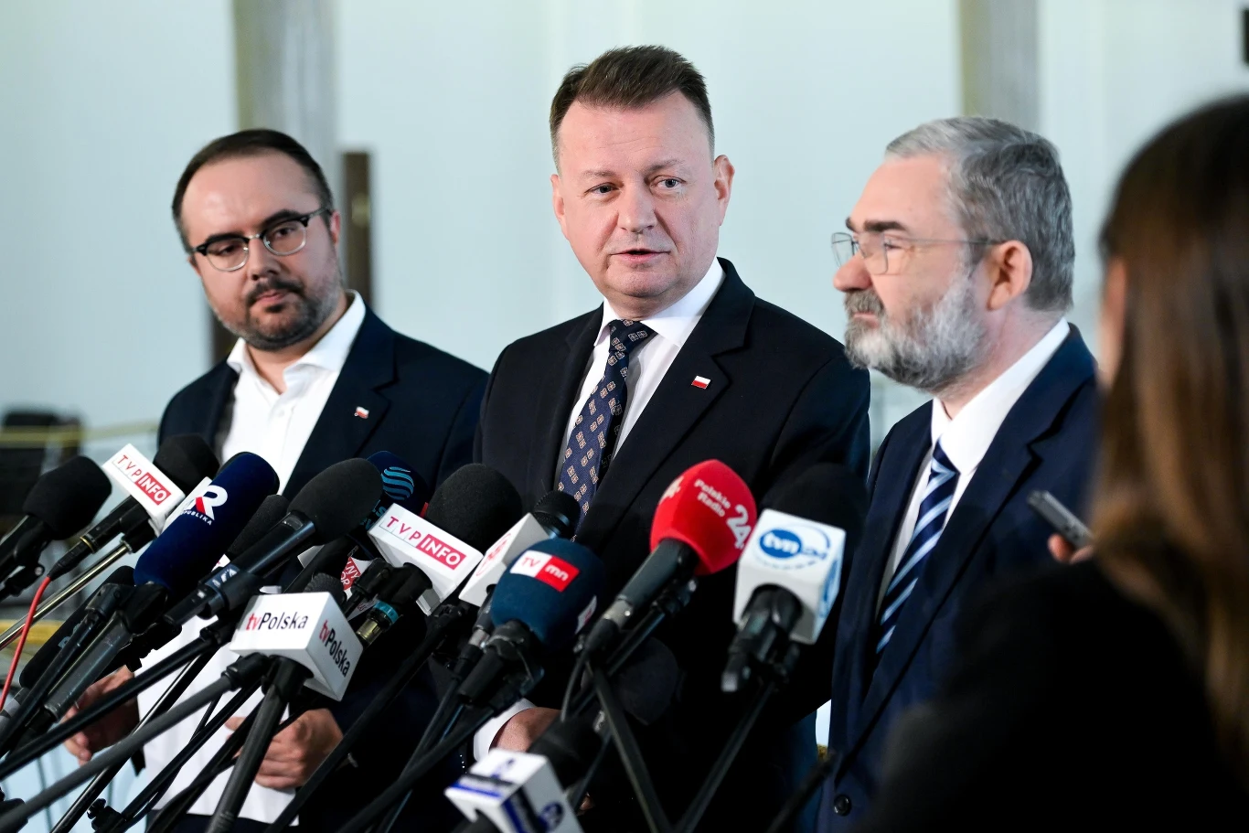 Konferencja prasowa PiS - w środku Mariusz Błaszczak Konferencja prasowa PiS - w środku Mariusz Błaszczak