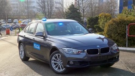 Jak rozpoznać nieoznakowany radiowóz? To łatwe
