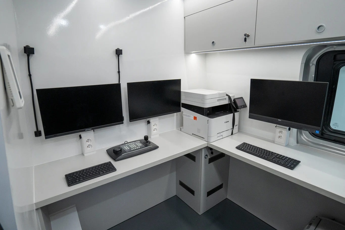Nowy nabytek strażników jest naszpikowany technologiami. Dokona nawet analizy wody 