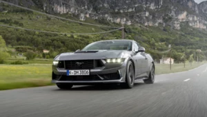 Nowy Ford Mustang Dark Horse. To do niego należy ostatnie słowo