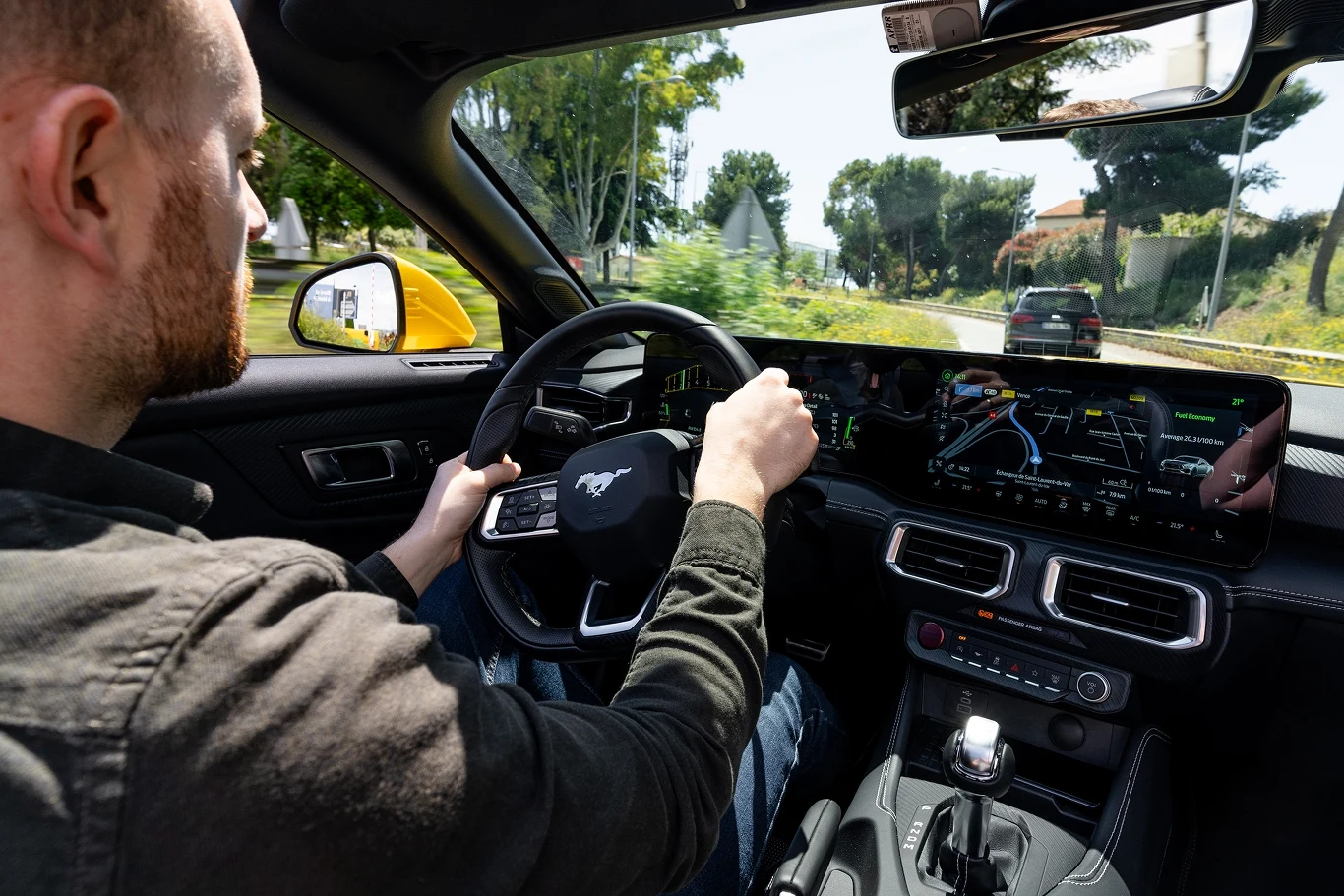 Nowy Ford Mustang GT Convertible.