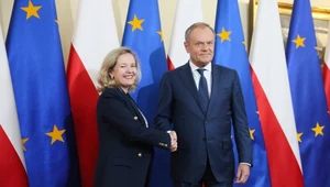 Premier Donald Tusk i szefowa Europejskiego Banku Inwestycyjnego Nadia Calvino podczas spotkania w siedzibie KPRM w Warszawie