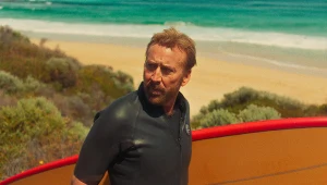 Nicolas Cage w filmie "The Surfer"