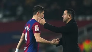 Chaos w Barcelonie i pożegnanie z hukiem? Lewandowski może tylko patrzeć