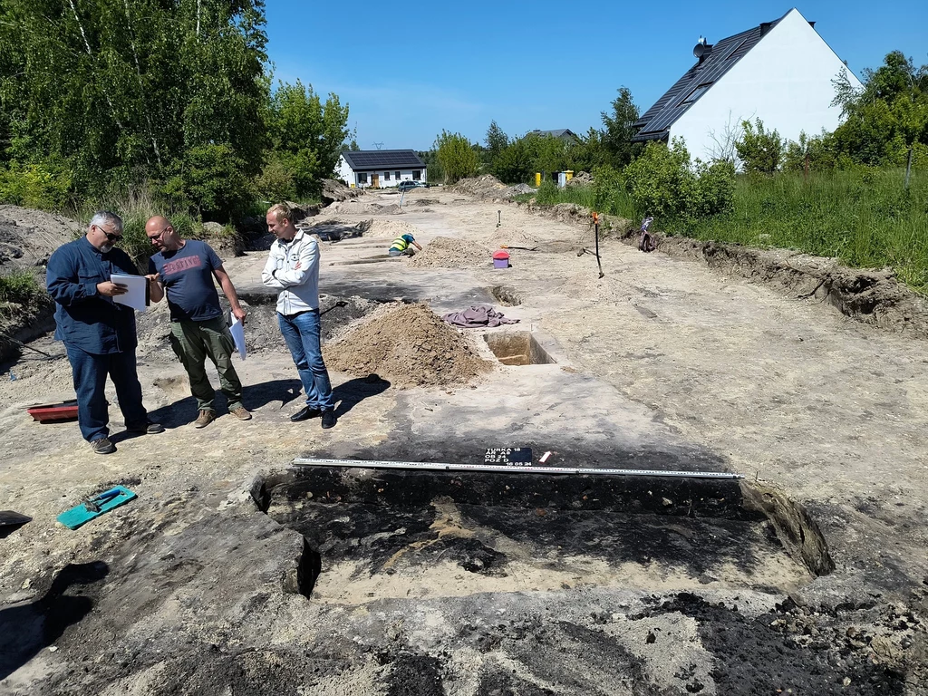 Na terenie dzisiejszych osiedli niegdyś istniała osada.