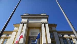 Budynek Kancelarii Prezesa Rady Ministrów przy Al. Ujazdowskich w Warszawie