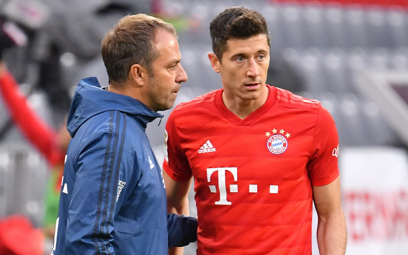 Hansi Flick i Robert Lewandowski z czasów współpracy w Bayernie Monachium