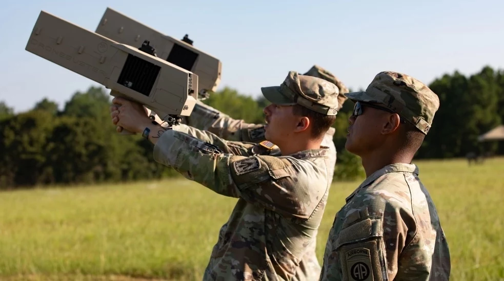 Dronebuster przetestowany w Polsce