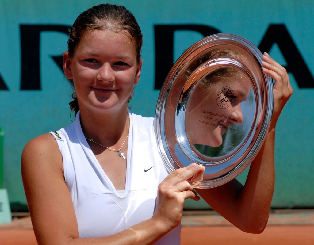 W 2006 roku Agnieszka Radwańska wygrała juniorski French Open W 2006 roku Agnieszka Radwańska wygrała juniorski French Open