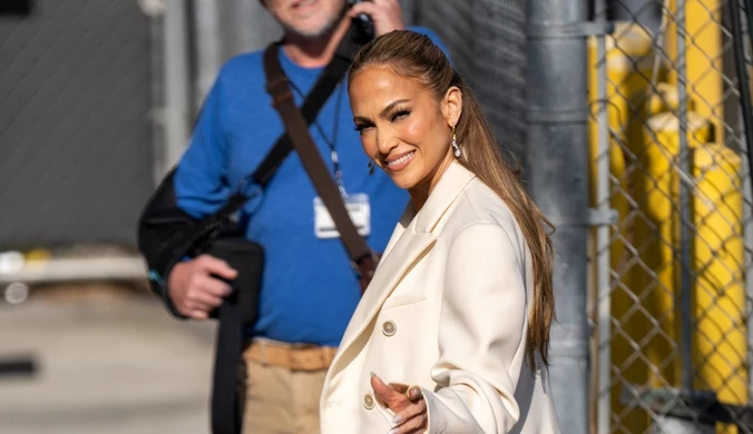 Jennifer Lopez kolejny raz pokazała się w obrączce. Chce uciąć plotki?