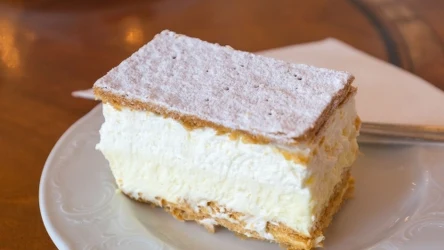 Polska kremówka podbiła serce brytyjskiej pisarki | Fot. 123RF/Picsel