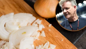 Zapomnij o płaczu przy krojeniu cebuli. Szef kuchni zdradza, jak tego uniknąć 