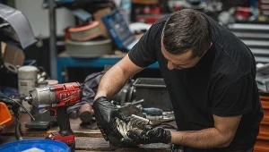 Na co zwrócić uwagę przy wyborze serwisu do kompresorów?