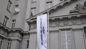 Pracownicy PKP PLK dostaną średnio 756 zł podwyżki