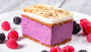 Puszyste ciasto bez pieczenia. Akrobatka zrobi wrażenie na gościach