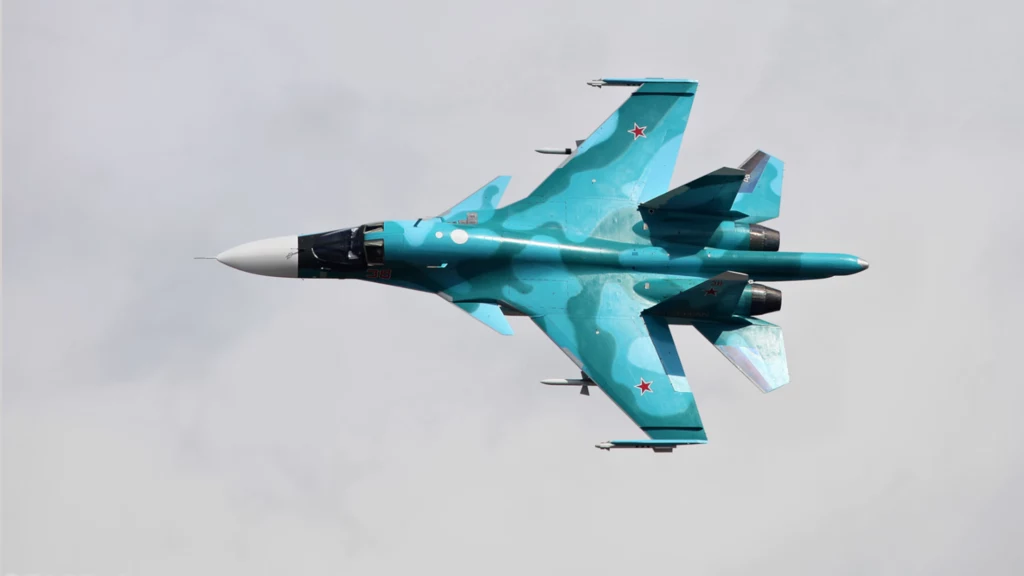 Rosjanie zrzucają nowe bomby UMPB z samolotów Su-34