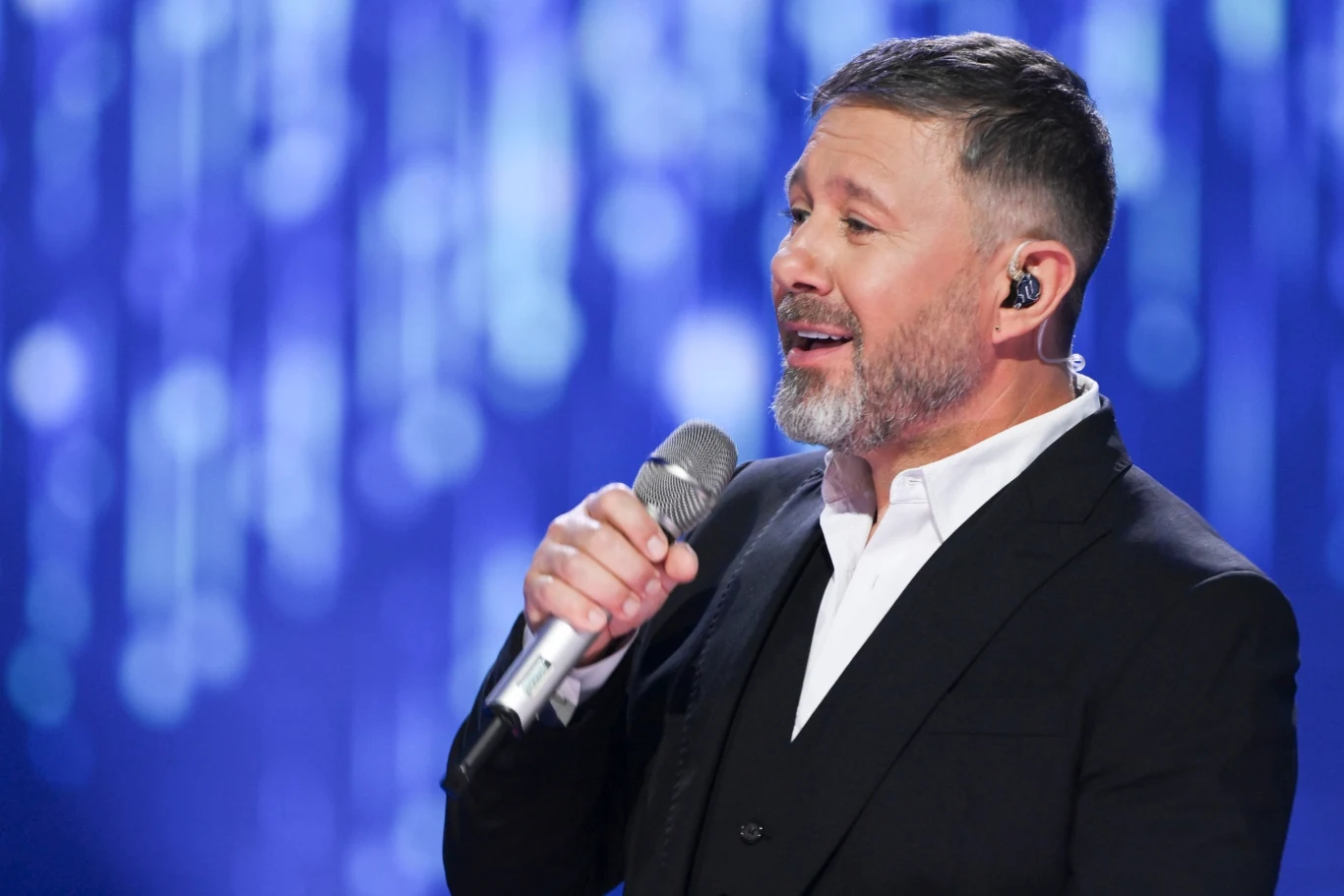 Andrzej Piaseczny podczas Polsat Hit Festiwal 2024 w Sopocie Andrzej Piaseczny podczas Polsat Hit Festiwal 2024 w Sopocie