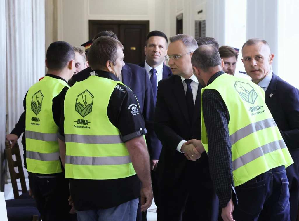 Andrzej Duda zaprosił rolników na spotkanie do Pałacu Prezydenckiego Andrzej Duda zaprosił rolników na spotkanie do Pałacu Prezydenckiego